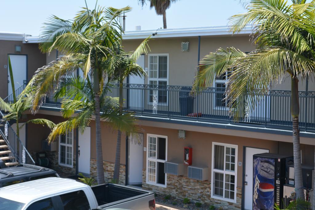 Seaside Motel 2*