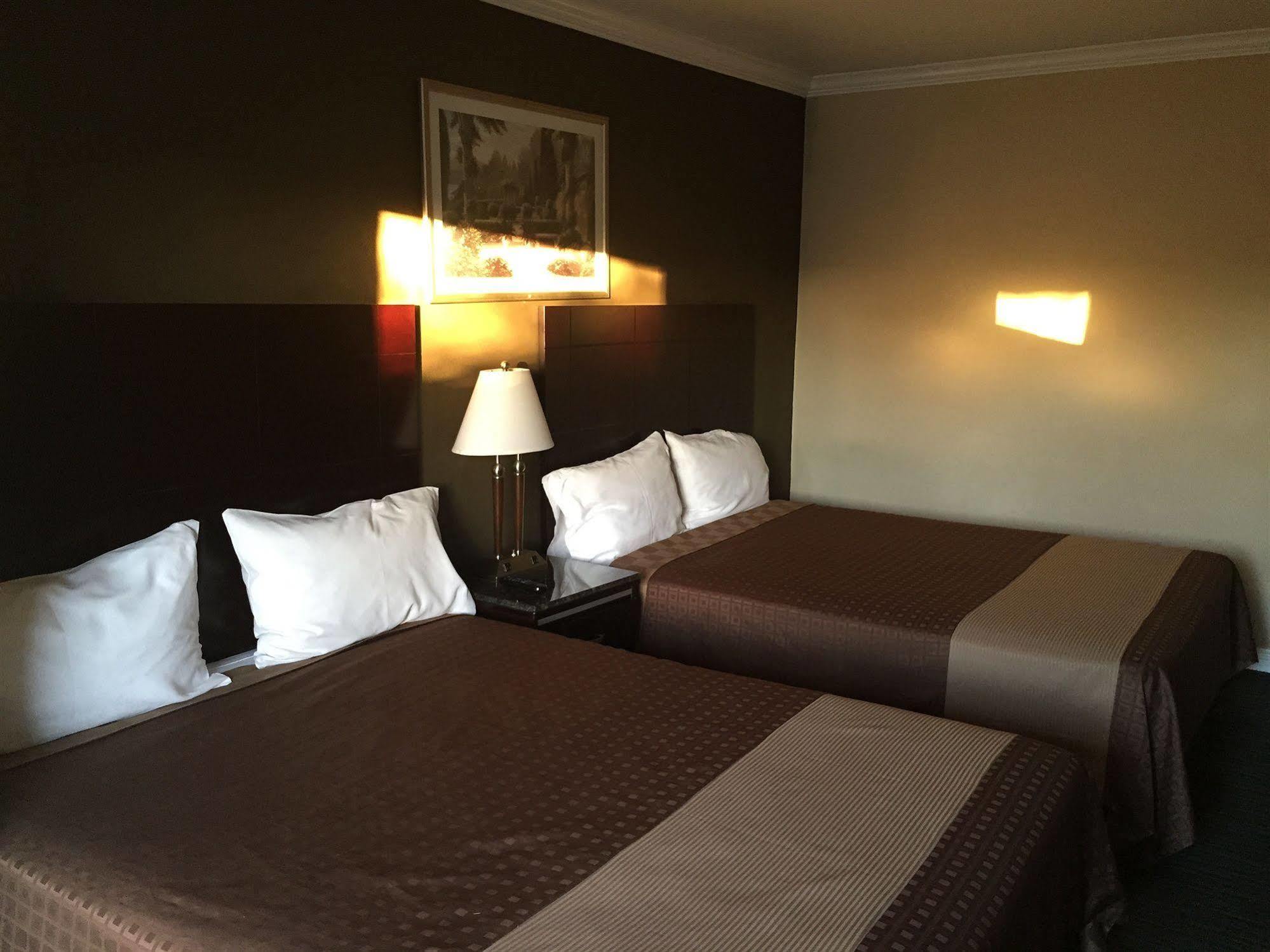 Motel Seaside 2*